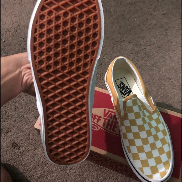 Slip on vans - Picture 2 of 3